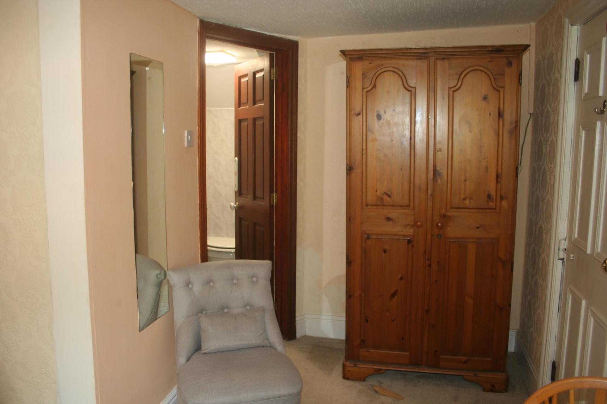 Coynant Farm Guesthouse - Farm Park Stay Swansea Szoba fotó