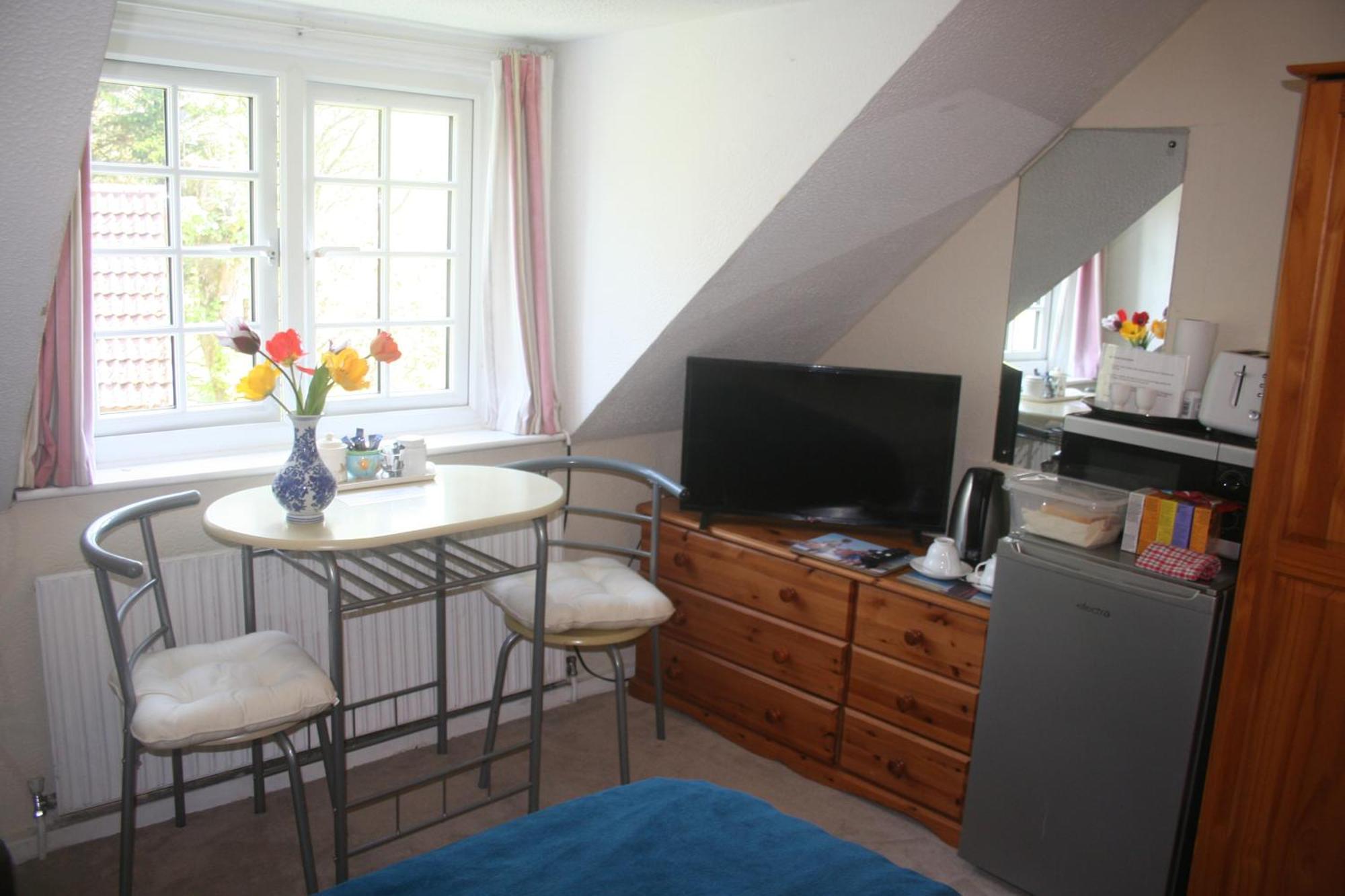 Coynant Farm Guesthouse - Farm Park Stay Swansea Szoba fotó